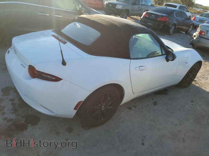 2021 Mazda MX5 (VIN JM1NDAB72M0452550) — photo 3 of 12