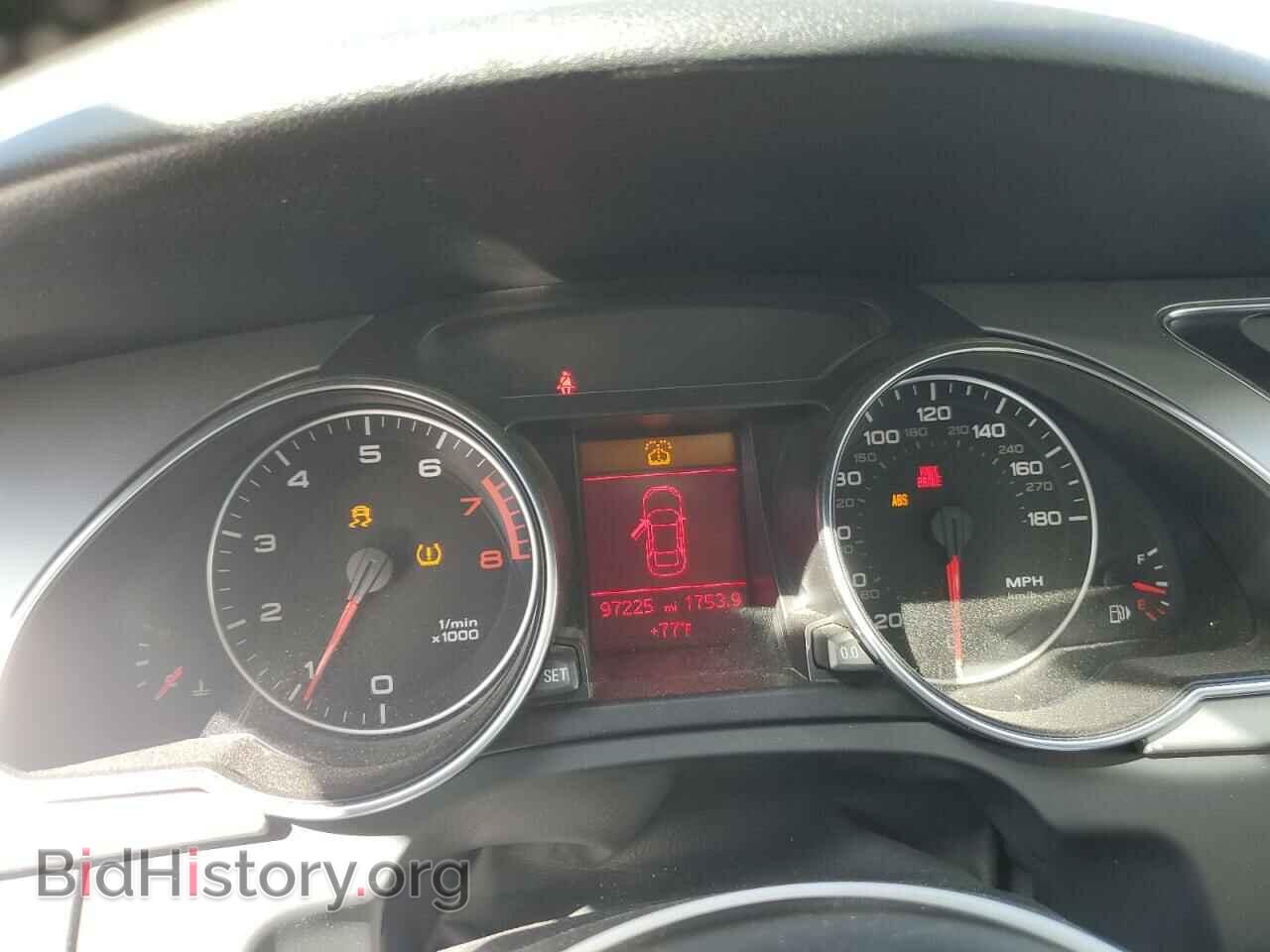 2010 AUDI A5 - VIN: WAURFAFR4AA031777 - Photo 9