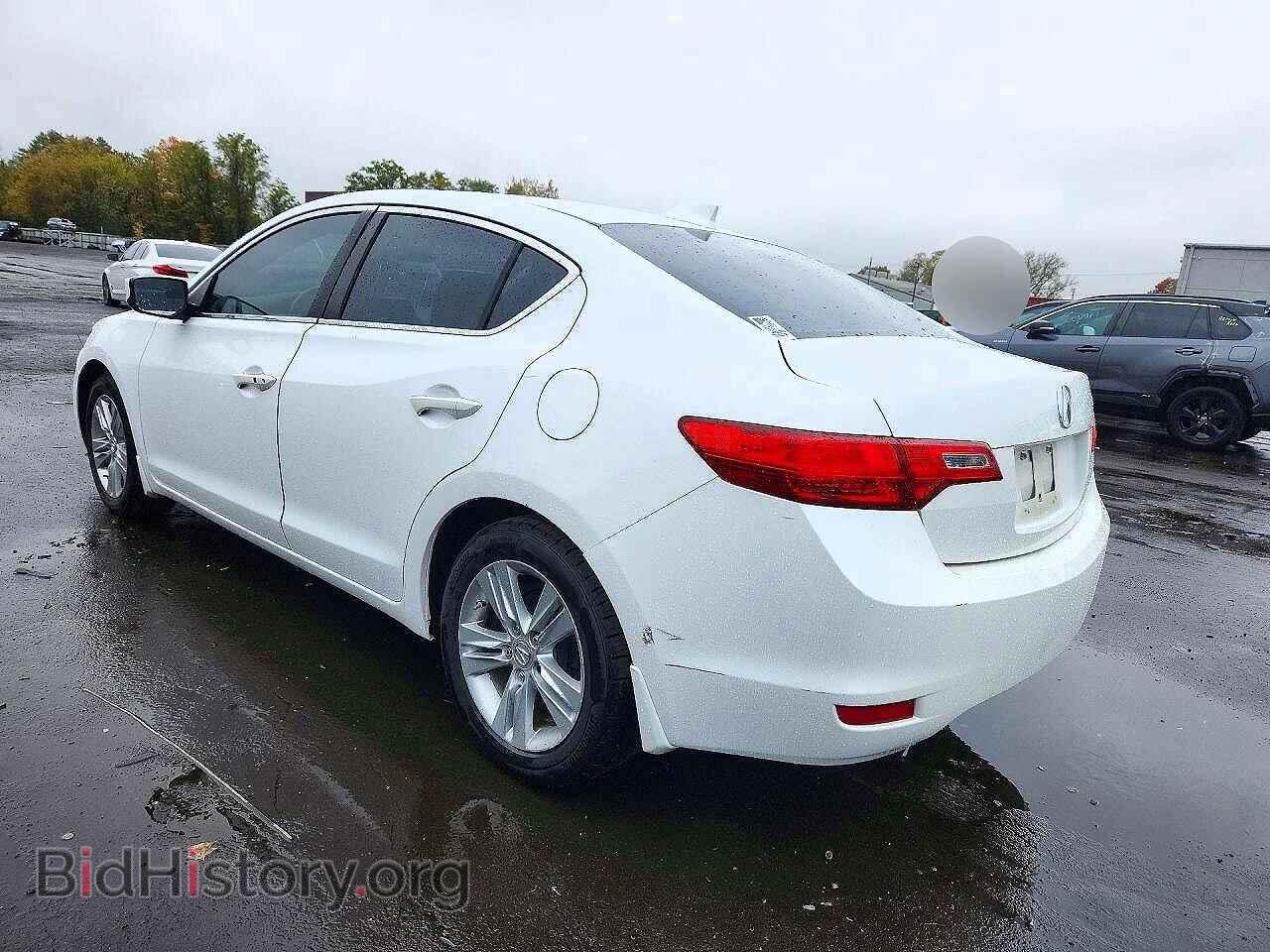 2013 Acura ILX (VIN 19VDE1F30DE014044) — фото 2 из 13