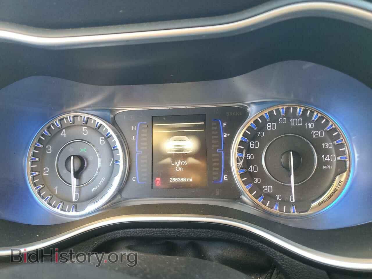 2015 CHRYSLER 200 - VIN: 1C3CCCAB8FN716604 - Фото 9