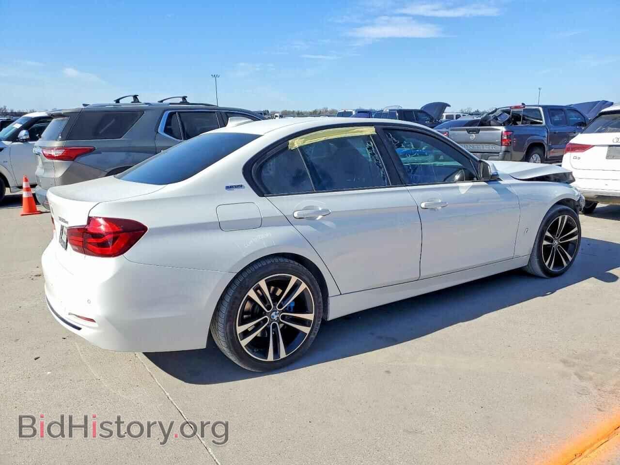 2018 BMW 3 SERIES - VIN: WBA8E1C52JA756570 - Фото 3