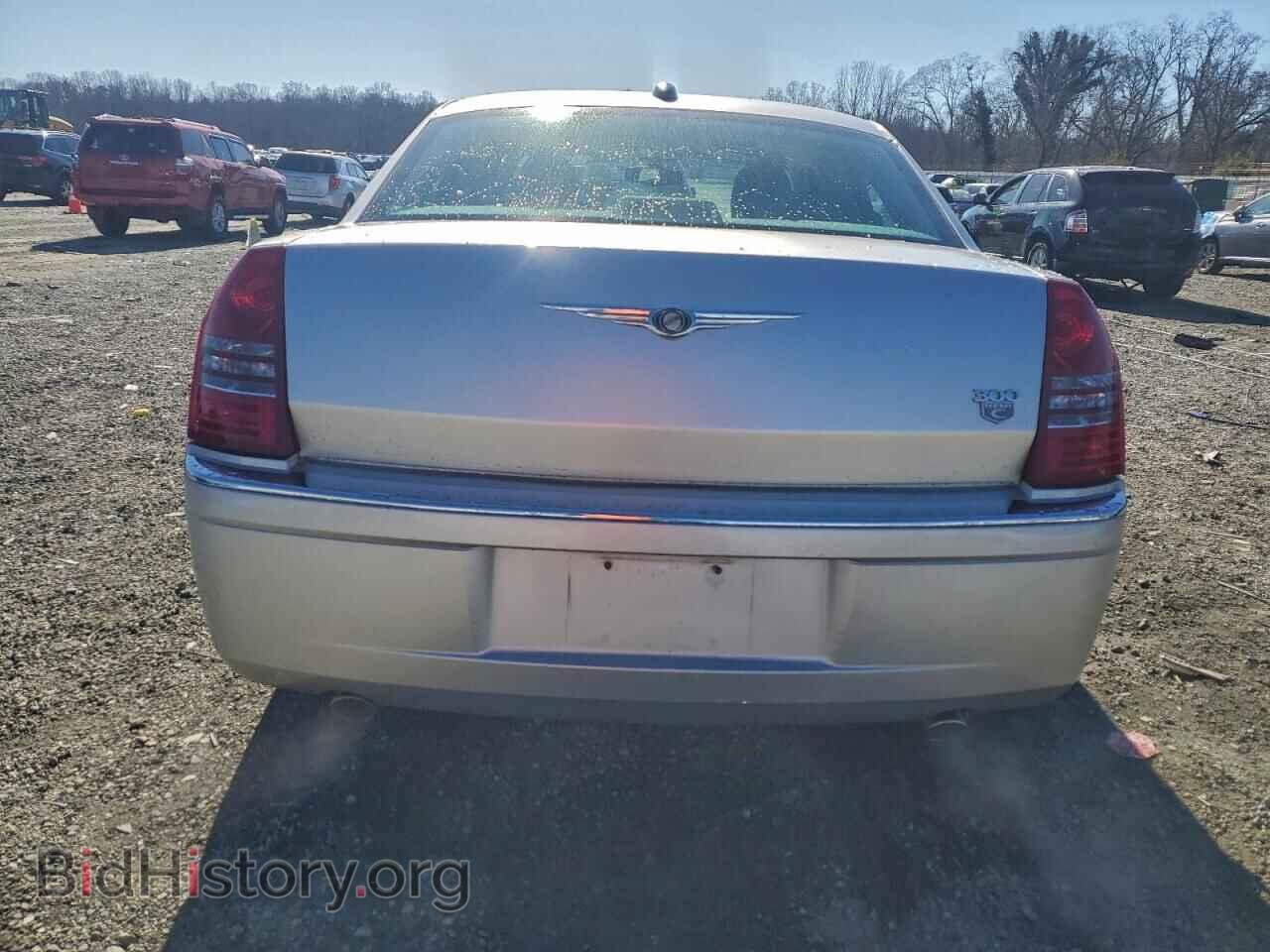 2006 CHRYSLER 300 - VIN: 2C3KA63H96H170165 - Фото 6