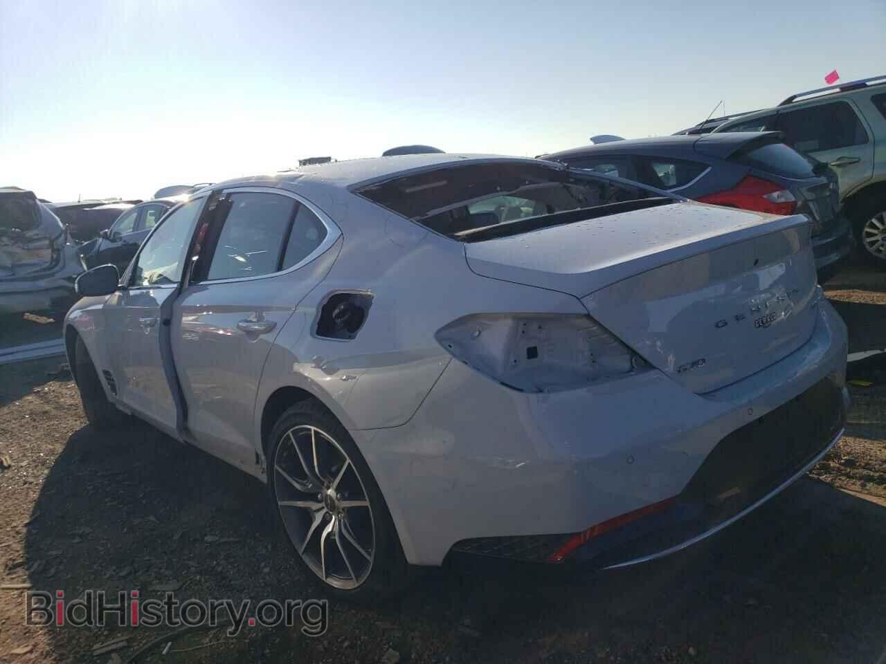 2022 GENESIS G70 BASE - VIN: KMTG34TA7NU092680 - Фото 2