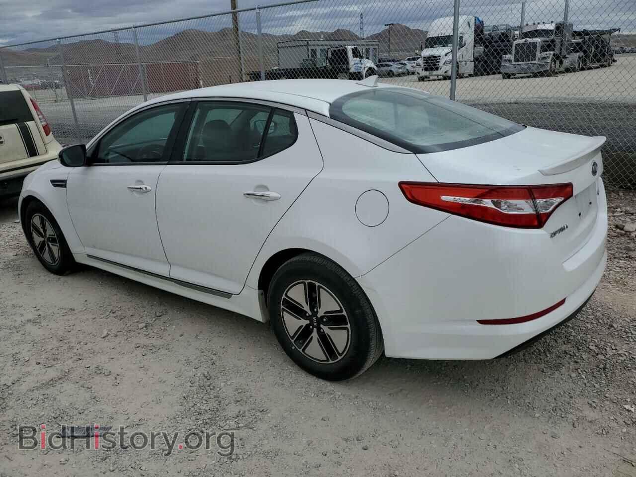 2011 KIA OPTIMA - VIN: KNAGM4AD6B5007811 - Photo 2