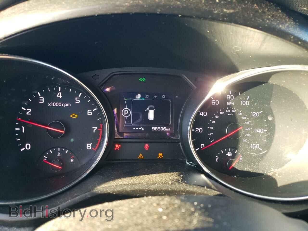 2017 KIA All Models - VIN: KNDMB5C12H6237076 - Фото 9