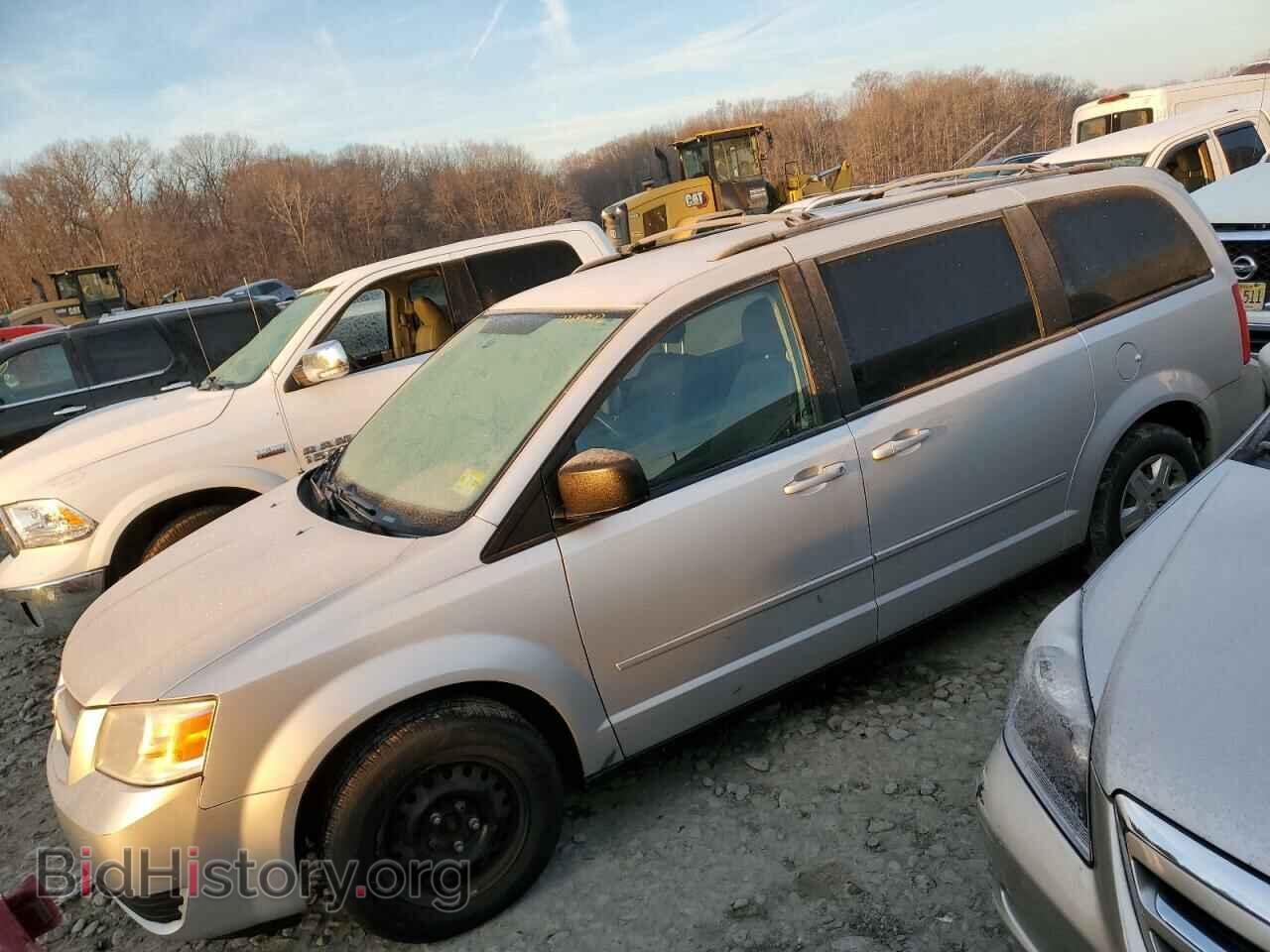 Photo 2D4RN4DE4AR303038 - DODGE CARAVAN 2010