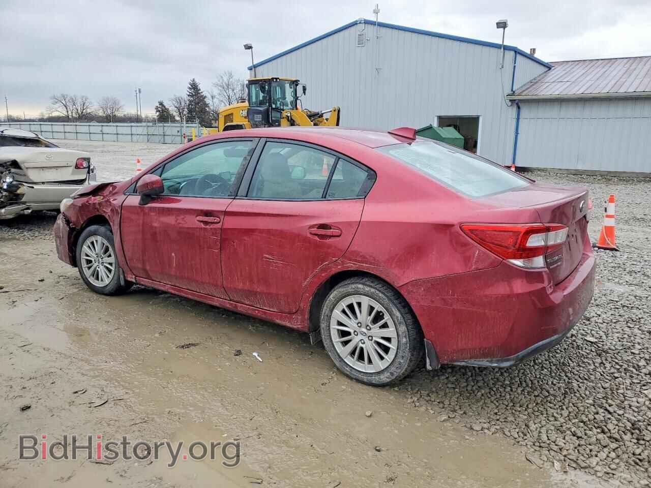 2018 SUBARU IMPREZA - VIN: 4S3GKAB67J3618643 - Фото 2