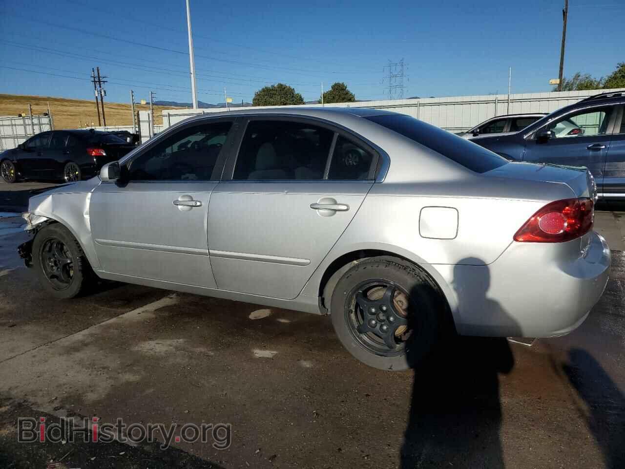 2007 KIA OPTIMA - VIN: KNAGE123175142025 - Фото 2
