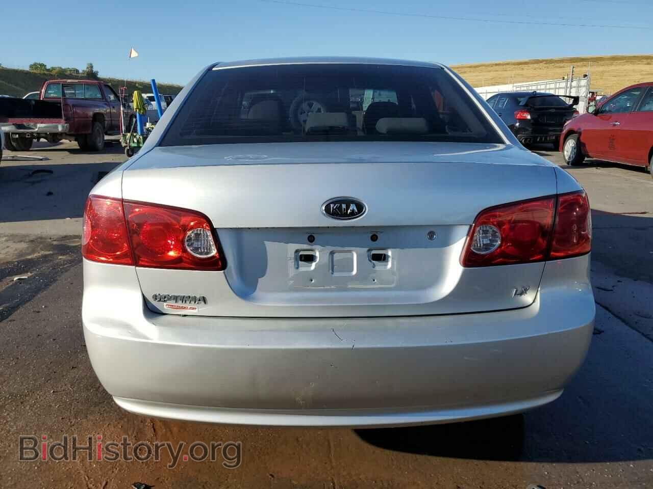 2007 KIA OPTIMA - VIN: KNAGE123175142025 - Фото 6
