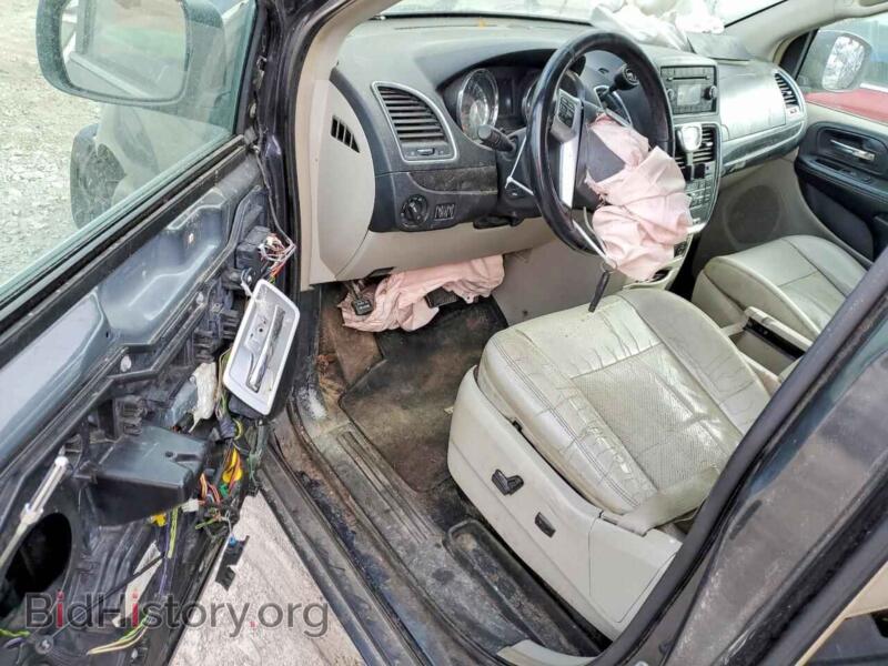 2011 Chrysler MINIVAN (VIN 2A4RR8DG5BR704622) — photo 8 of 13