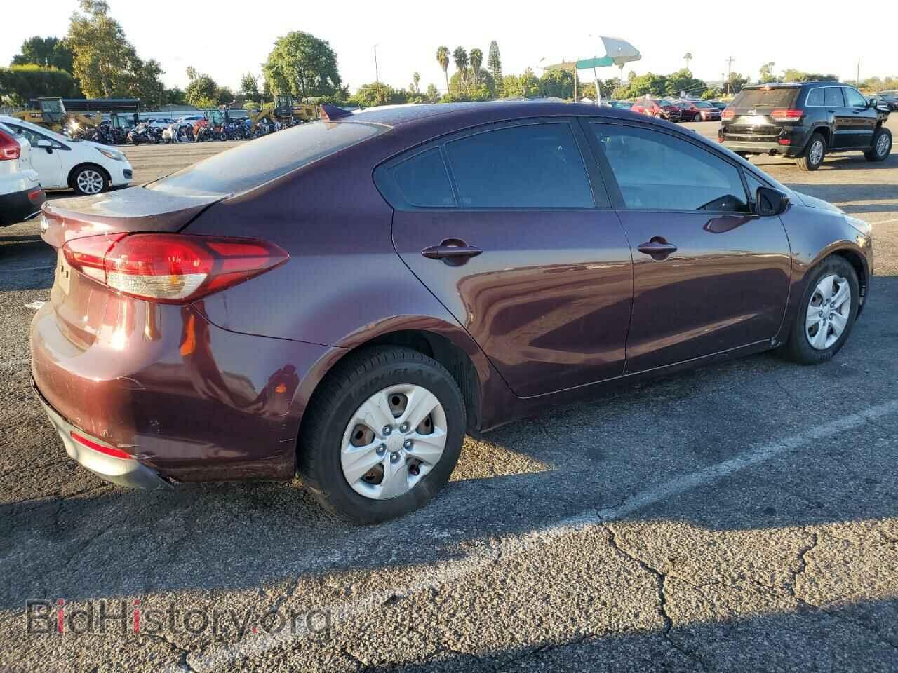 2017 KIA FORTE - VIN: 3KPFK4A79HE133723 - Фото 3