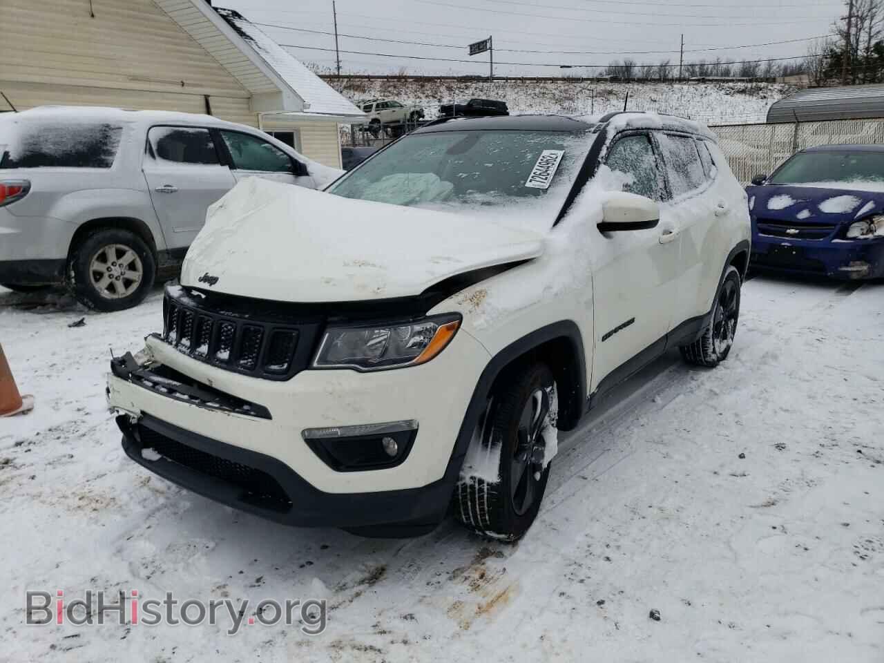 Фотография 3C4NJCBB1JT407378 - JEEP COMPASS 2018