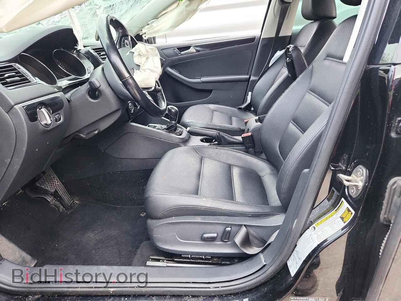 2017 Volkswagen JETTA (VIN 3VWL17AJ7HM318567) — фото 7 из 15