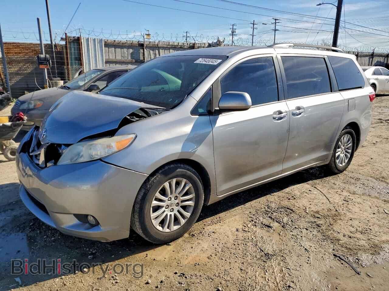 Фотография 5TDYK3DC7FS587161 - TOYOTA All Models 2015