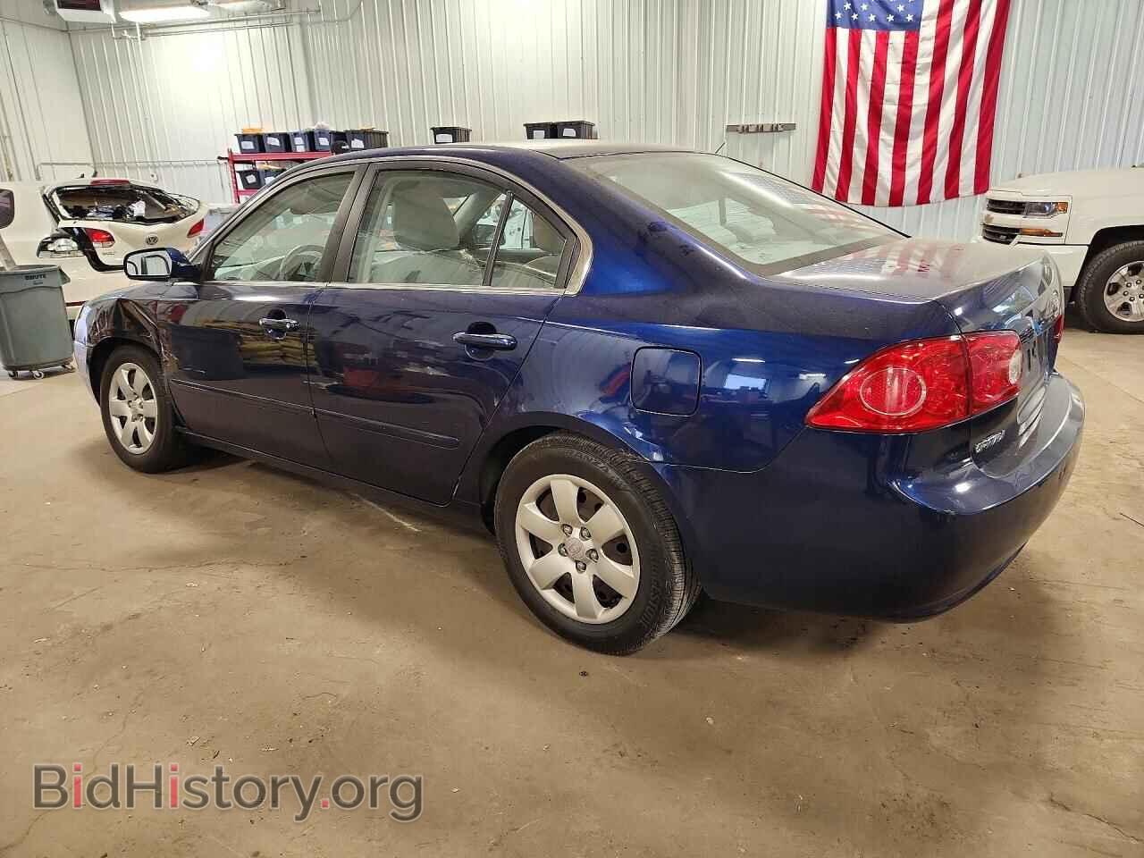 2008 KIA OPTIMA - VIN: KNAGE123385217082 - Фото 2