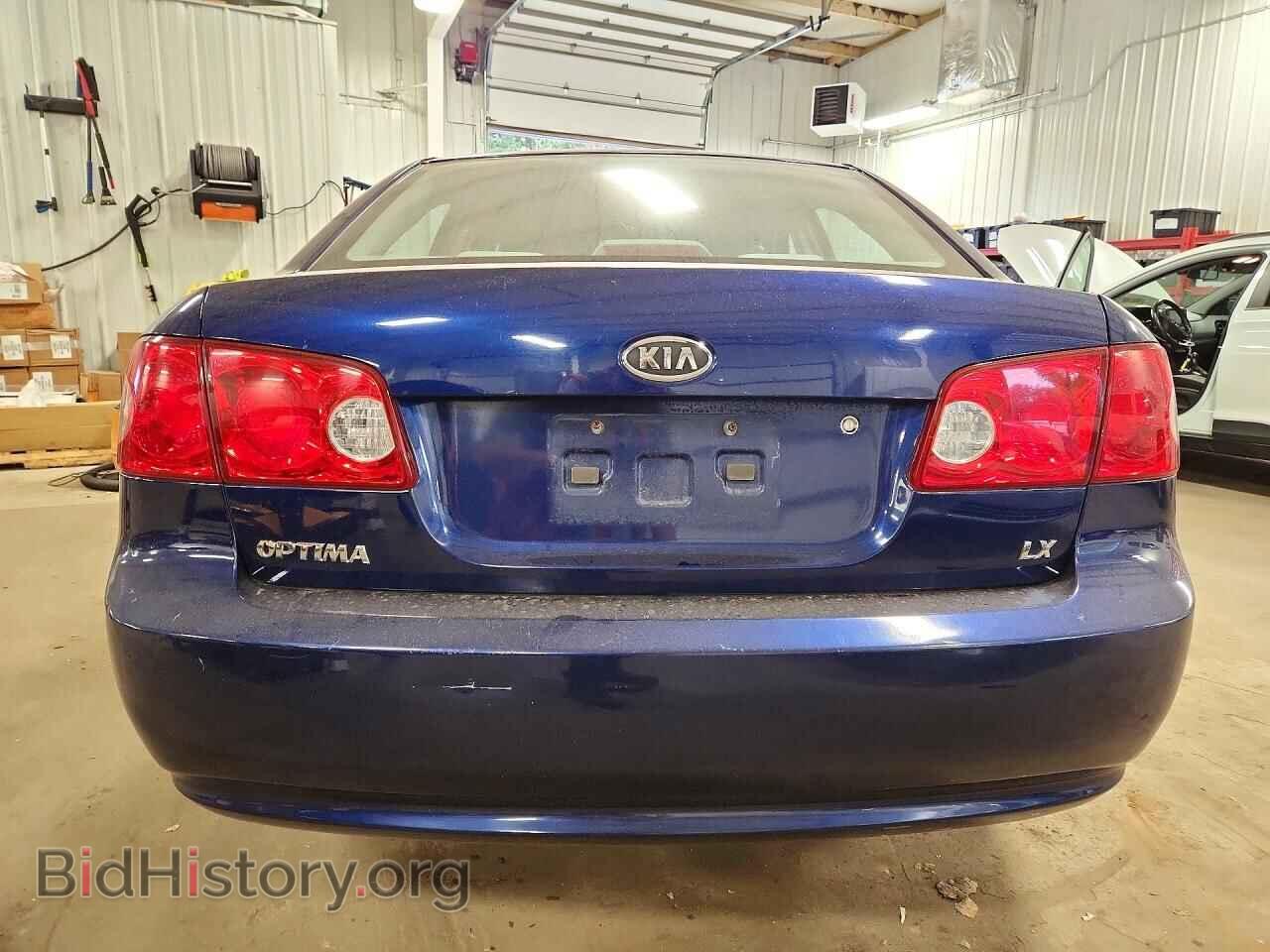 2008 KIA OPTIMA - VIN: KNAGE123385217082 - Фото 6