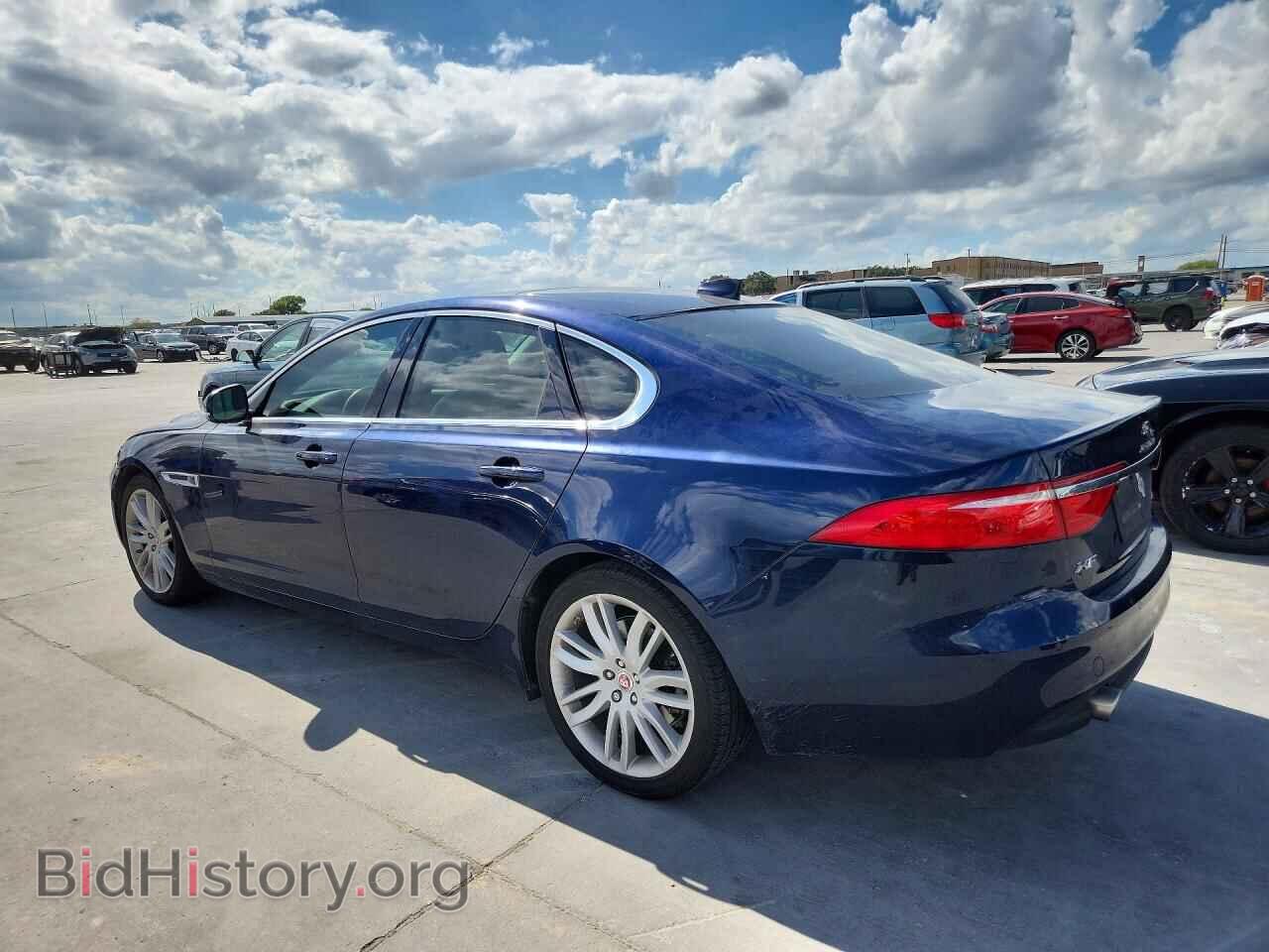 2016 JAGUAR XF - VIN: SAJBE4BV7GCY09984 - Фото 2