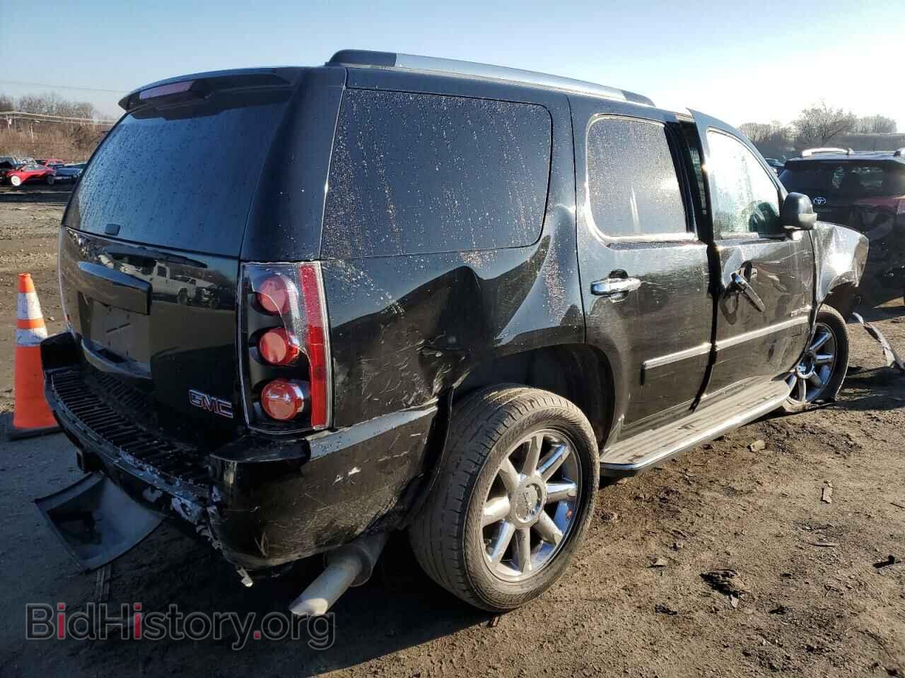 2011 GMC YUKON - VIN: 1GKS2EEF8BR381144 - Фото 3