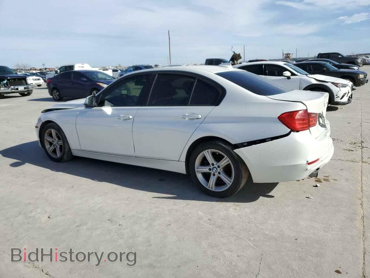 2014 BMW 3 SERIES - VIN: WBA3B1C51EPV79791 - Фото 2