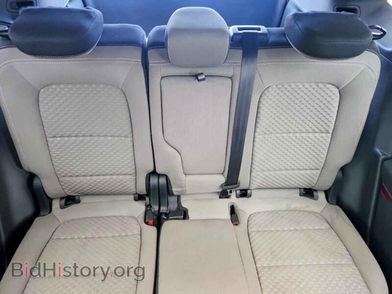 2020 Ford ESCAPE (VIN 1FMCU0G65LUA92436) — photo 10 of 13