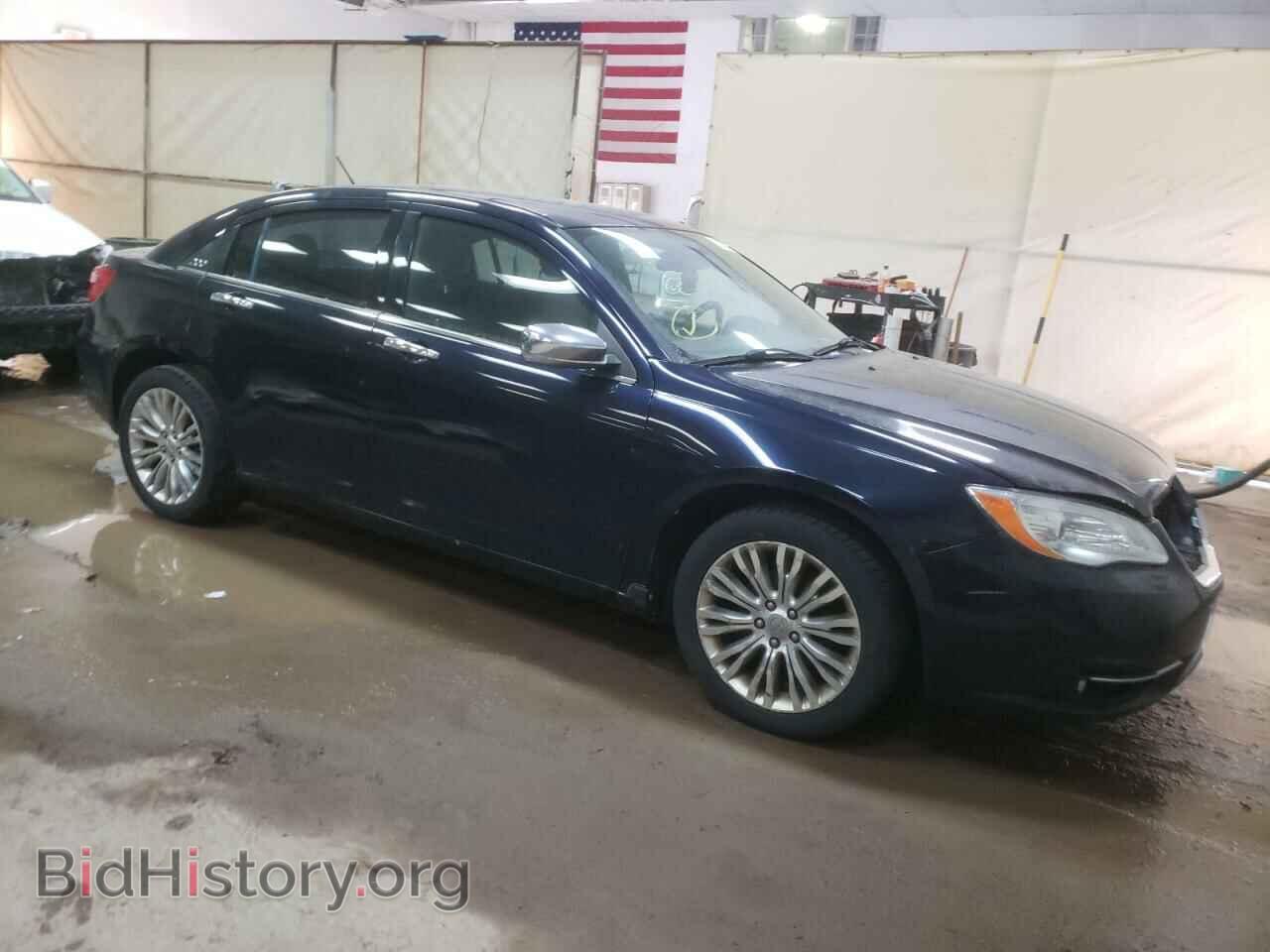 2011 CHRYSLER 200 - VIN: 1C3BC2FB1BN582690 - Фото 4