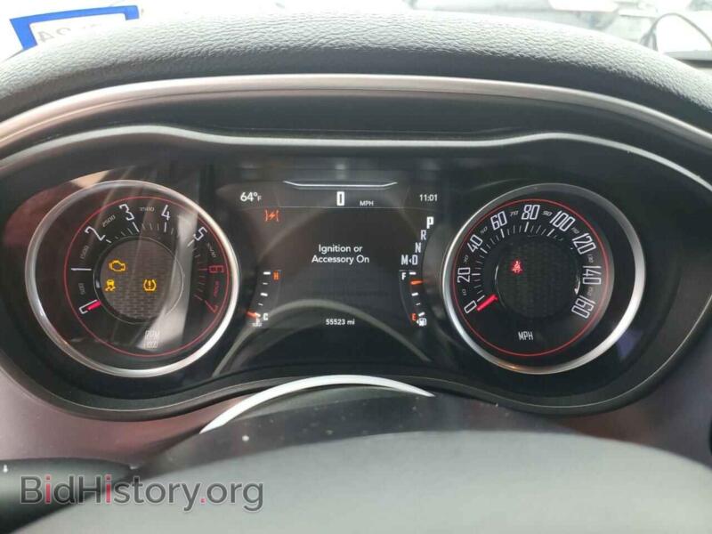 2019 Dodge CHALLENGER (VIN 2C3CDZBT6KH733671) — photo 9 of 12