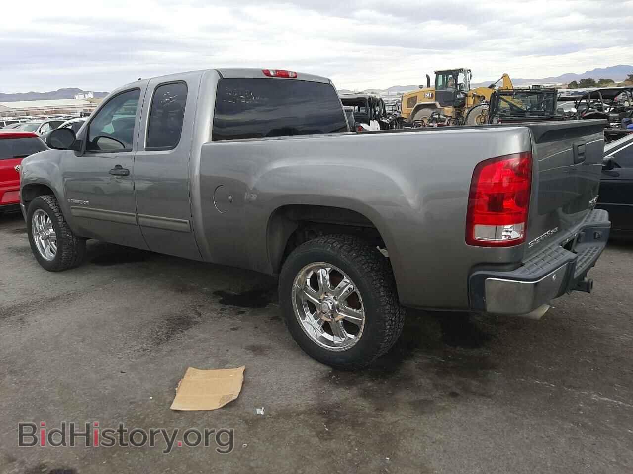 2007 GMC SIERRA - VIN: 2GTEC19C971717155 - Фото 2