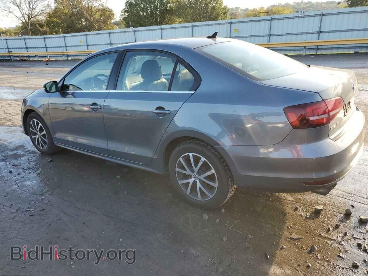 2017 VOLKSWAGEN JETTA - VIN: 3VWDB7AJ7HM371643 - Фото 2