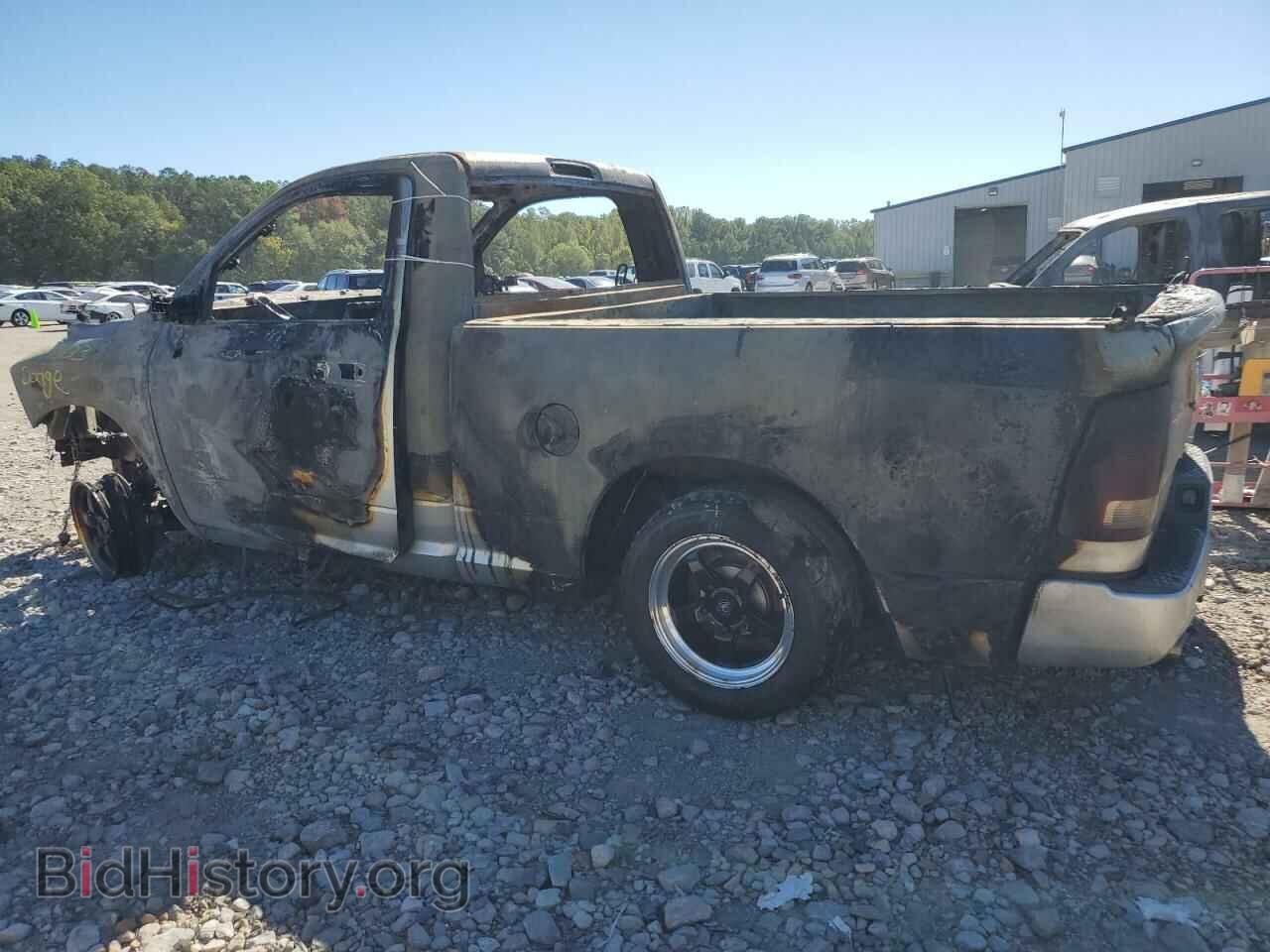2016 RAM 1500 - VIN: 3C6JR6CT2GG150823 - Фото 2