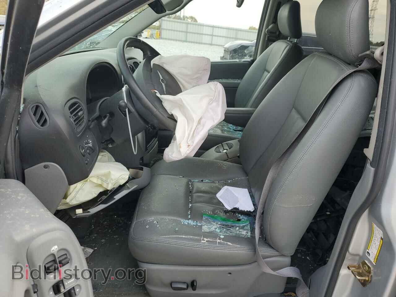 2006 CHRYSLER MINIVAN - VIN: 2A4GP54L66R786407 - Фото 7