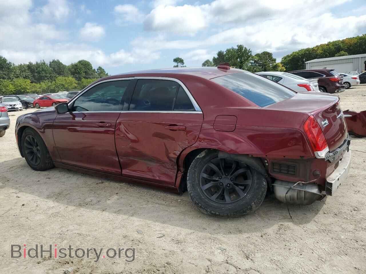 2016 CHRYSLER 300 - VIN: 2C3CCAAG0GH198269 - Фото 2