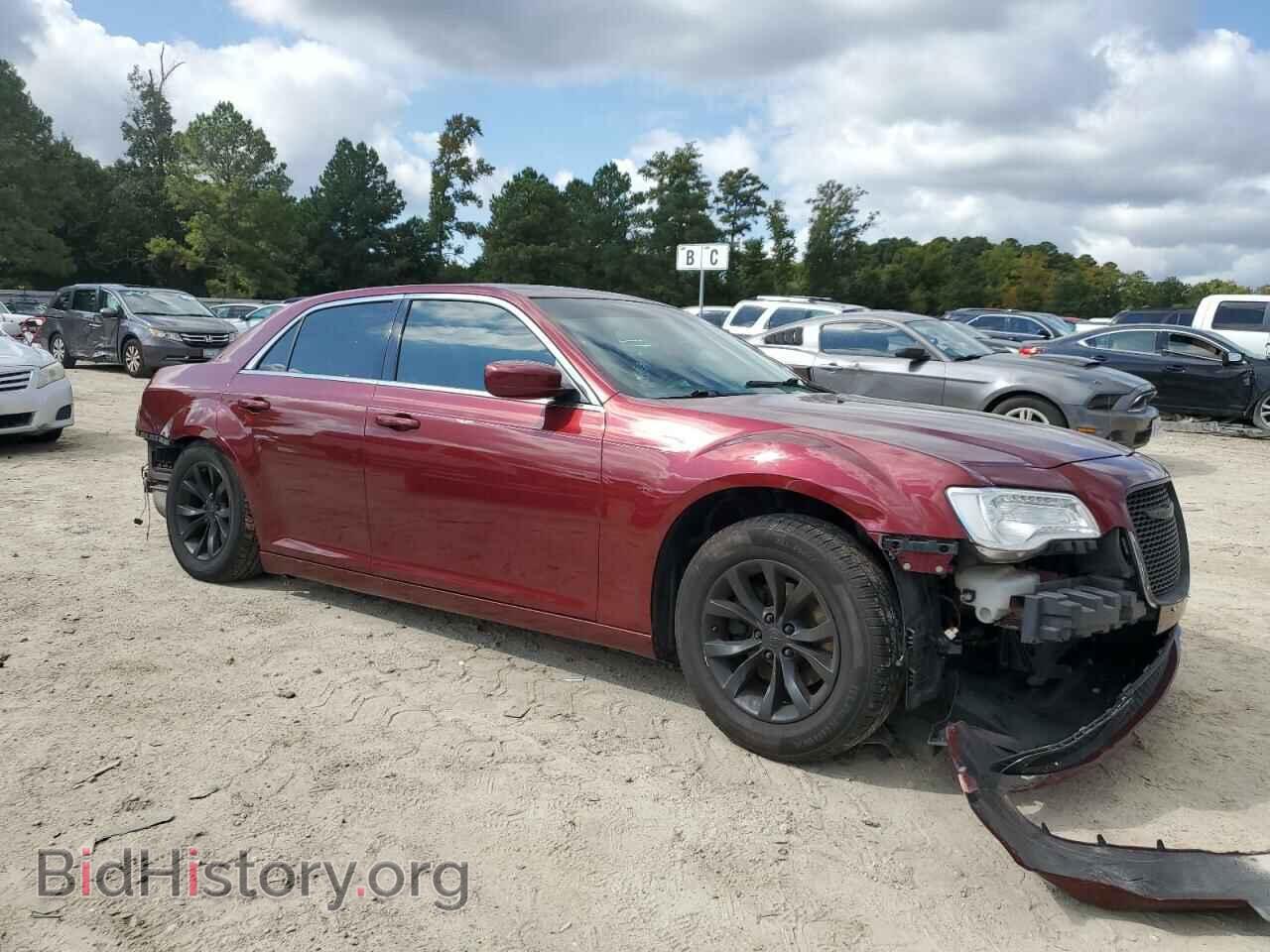 2016 CHRYSLER 300 - VIN: 2C3CCAAG0GH198269 - Фото 4