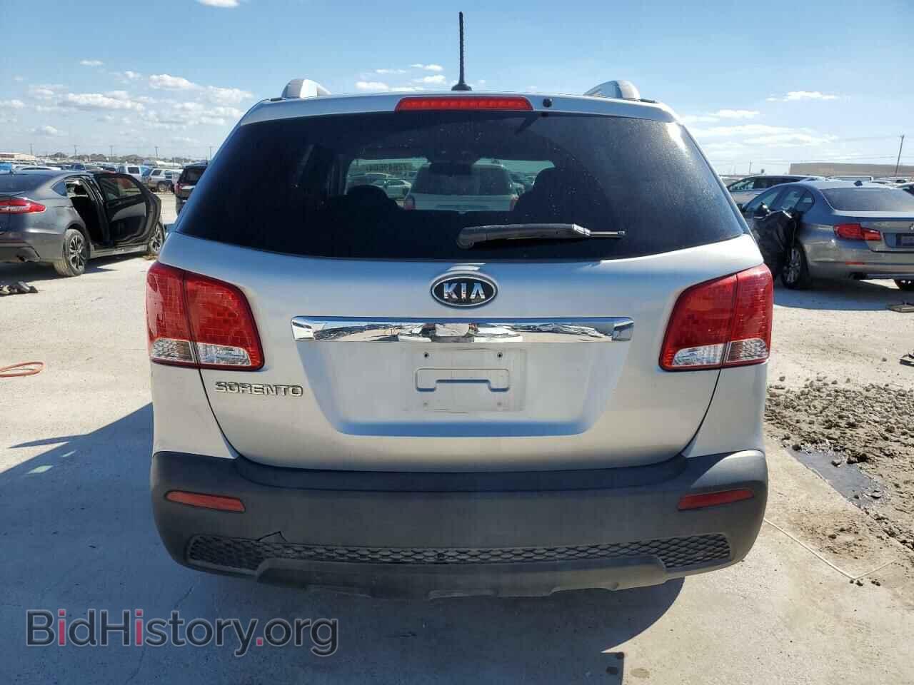 2012 KIA SORENTO - VIN: 5XYKTDA20CG245502 - Фото 6