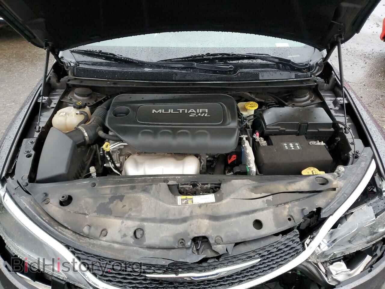 2016 CHRYSLER 200 - VIN: 1C3CCCAB7GN102323 - Фото 11