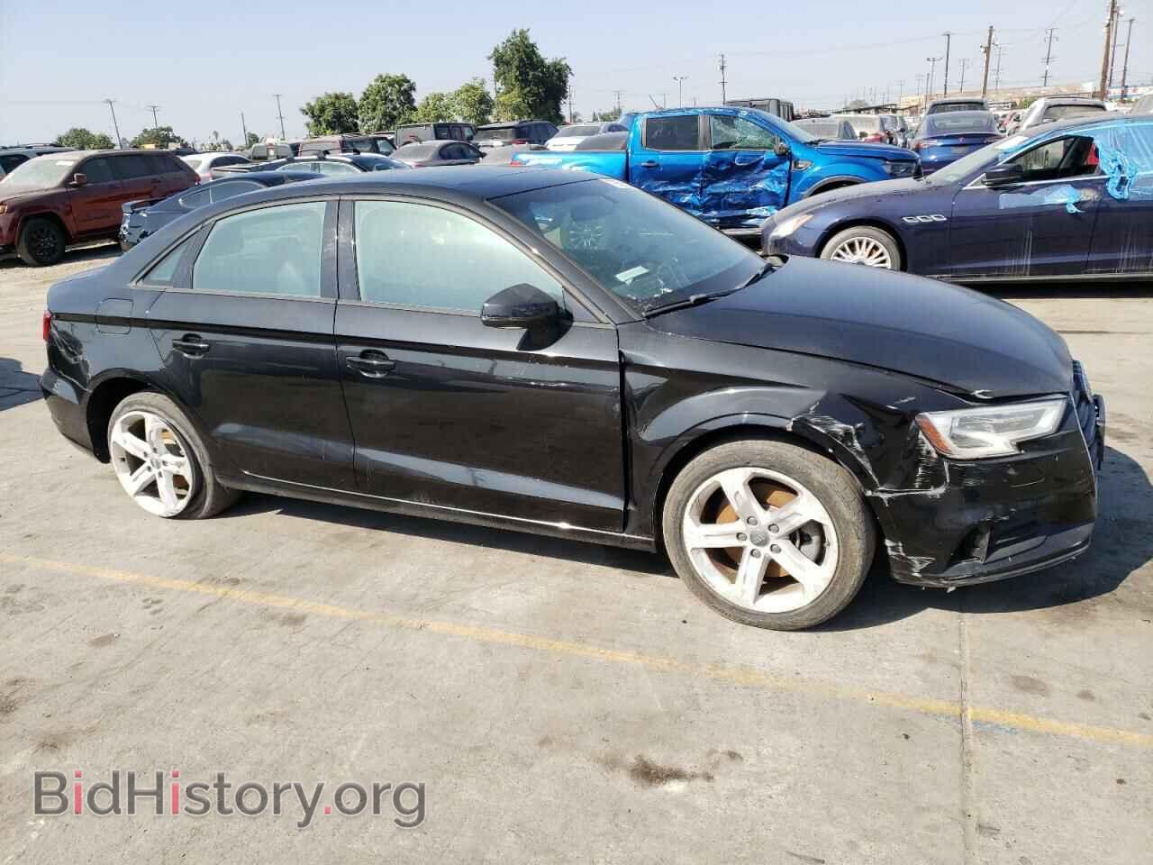 2018 AUDI A3 - VIN: WAUAUGFF2J1091696 - Фото 4