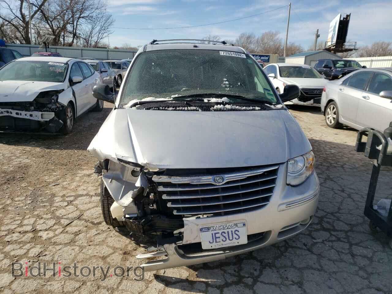 2006 CHRYSLER MINIVAN - VIN: 2A8GP64LX6R737845 - Фото 5