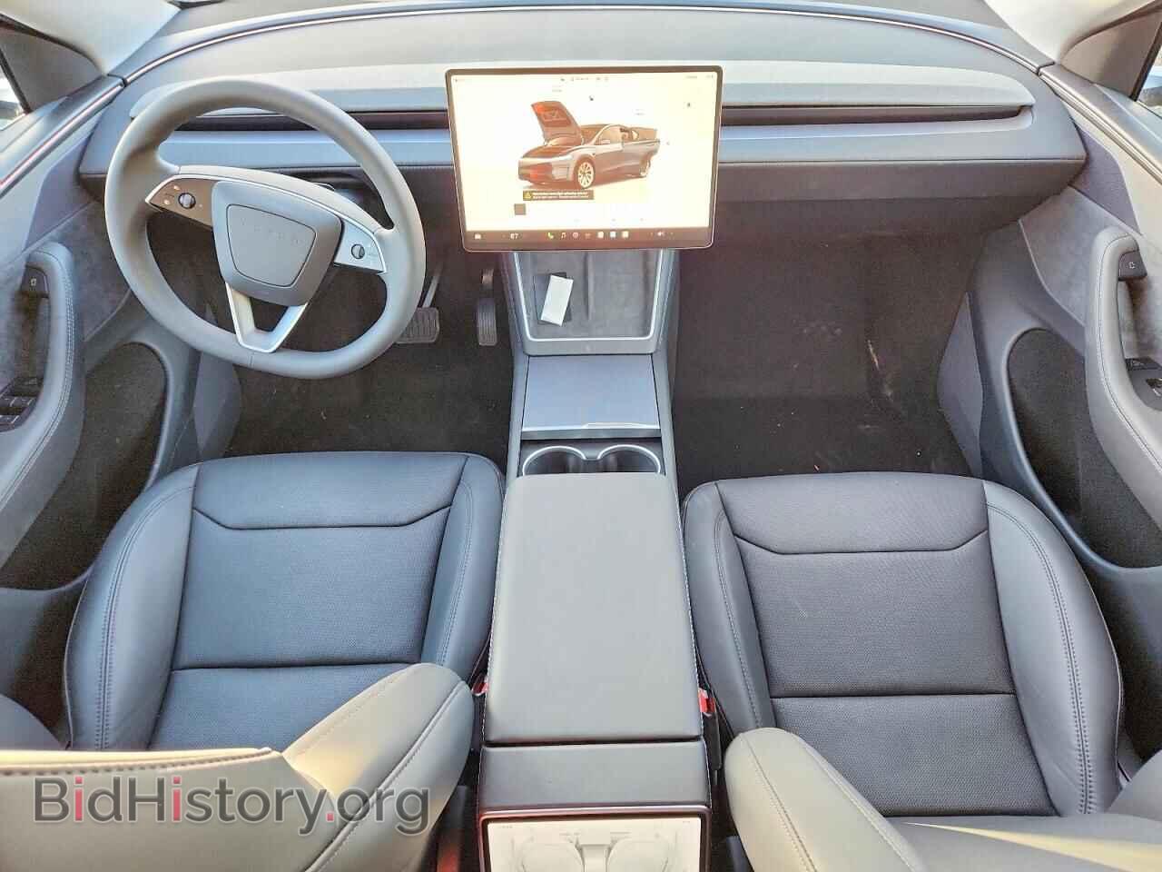 2026 TESLA MODEL Y - VIN: 7SAYGDEE3TF343470 - Фото 8