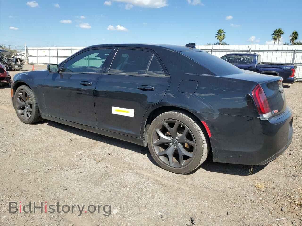 2023 CHRYSLER 300 - VIN: 2C3CCAAG0PH590068 - Фото 2