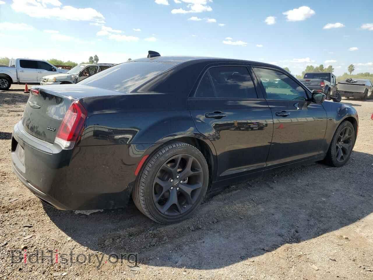 2023 CHRYSLER 300 - VIN: 2C3CCAAG0PH590068 - Фото 3