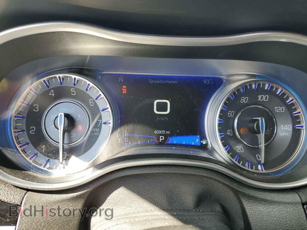 2023 CHRYSLER 300 - VIN: 2C3CCAAG0PH590068 - Фото 9