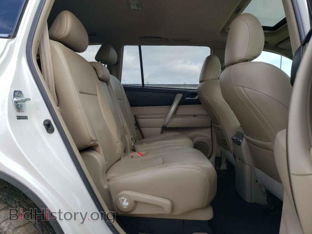2013 TOYOTA HIGHLANDER - VIN: 5TDBK3EH8DS254075 - Фото 11
