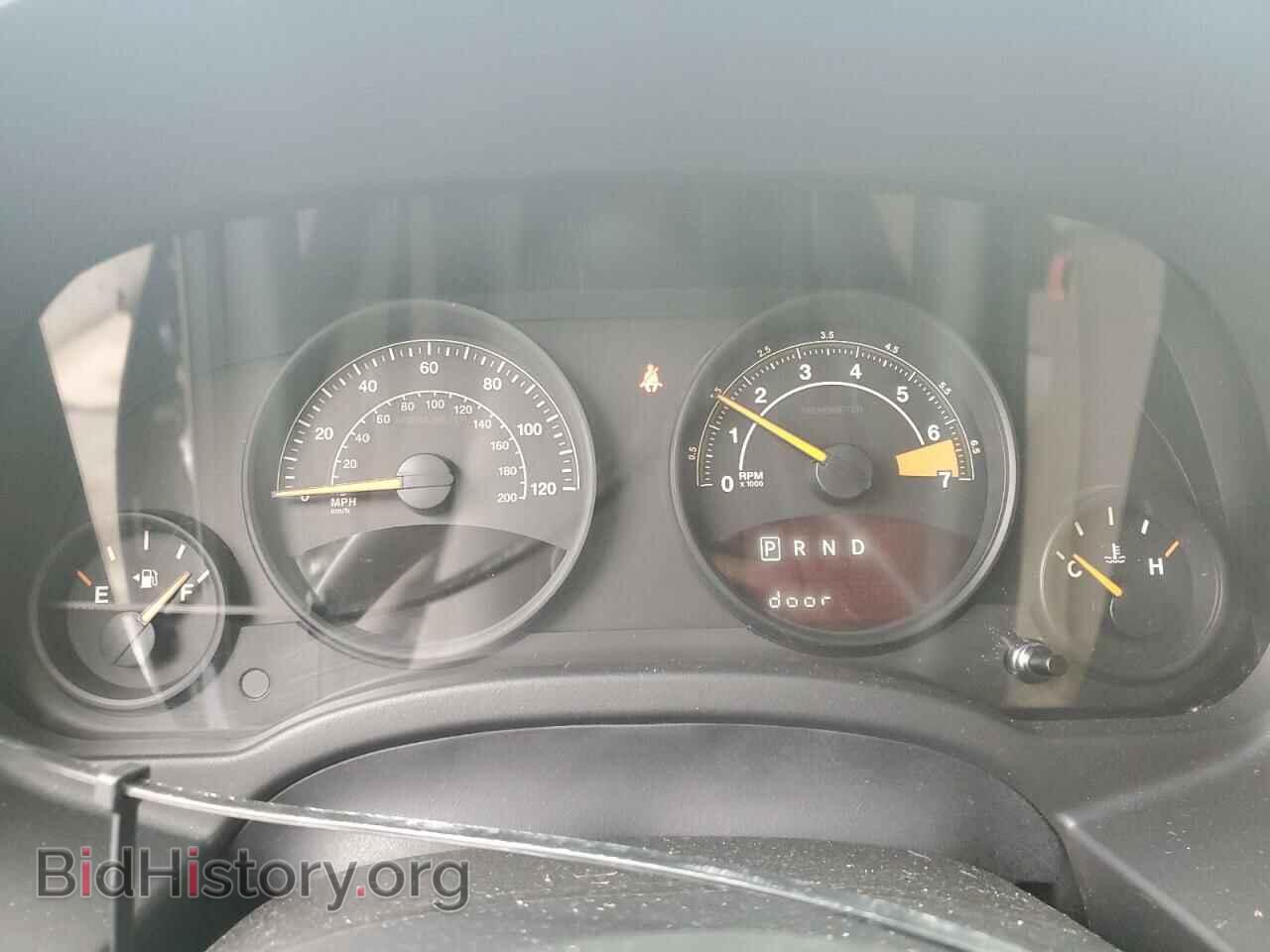 2016 JEEP COMPASS - VIN: 1C4NJCBA3GD641186 - Фото 9