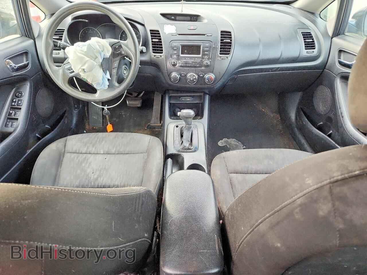 2016 KIA FORTE - VIN: KNAFK4A62G5586838 - Фото 8