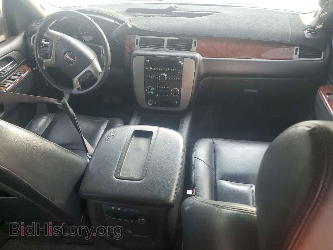 2013 GMC YUKON - VIN: 1GKS1AE04DR159291 - Photo 8