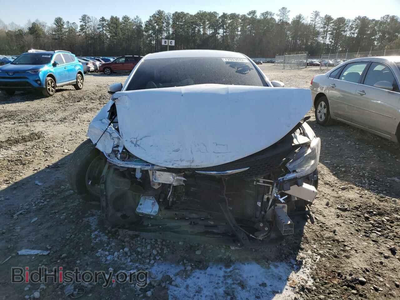 2015 CHRYSLER 200 - VIN: 1C3CCCAB0FN590593 - Фото 5