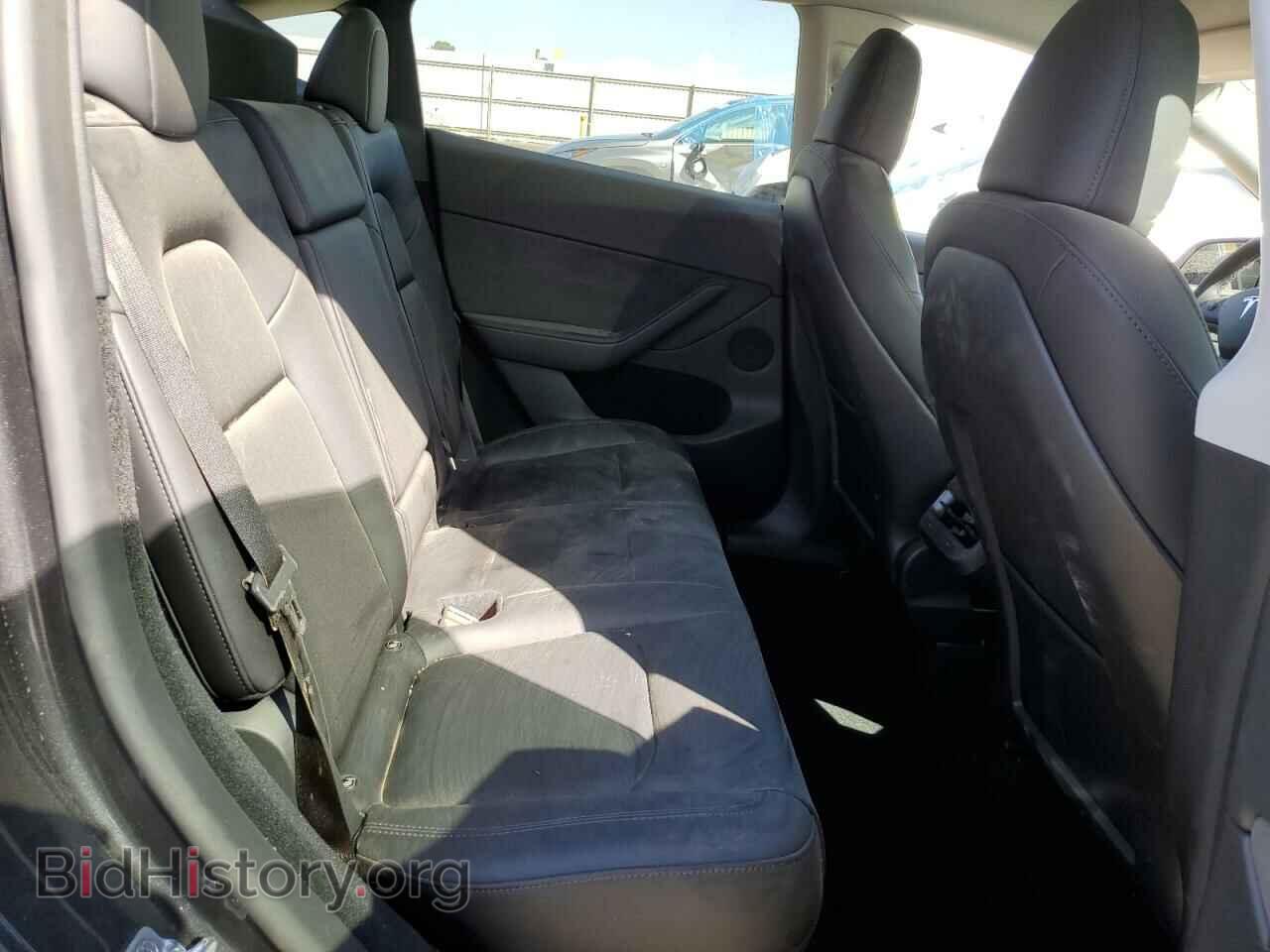 2024 TESLA MODEL Y - VIN: 7SAYGDEF2RF082060 - Фото 11