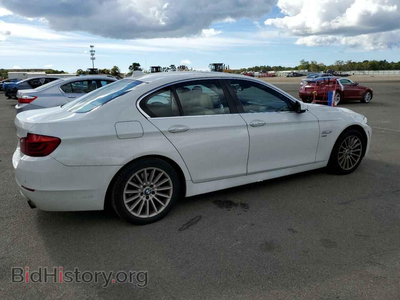 2011 BMW 5 SERIES - VIN: WBAFU7C59BC780156 - Фото 3