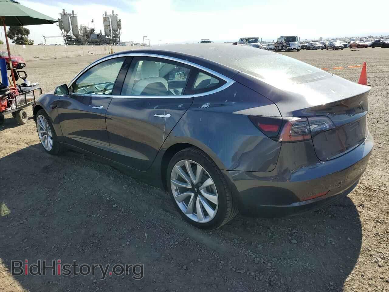 2018 TESLA MODEL 3 - VIN: 5YJ3E1EA3JF169129 - Photo 2