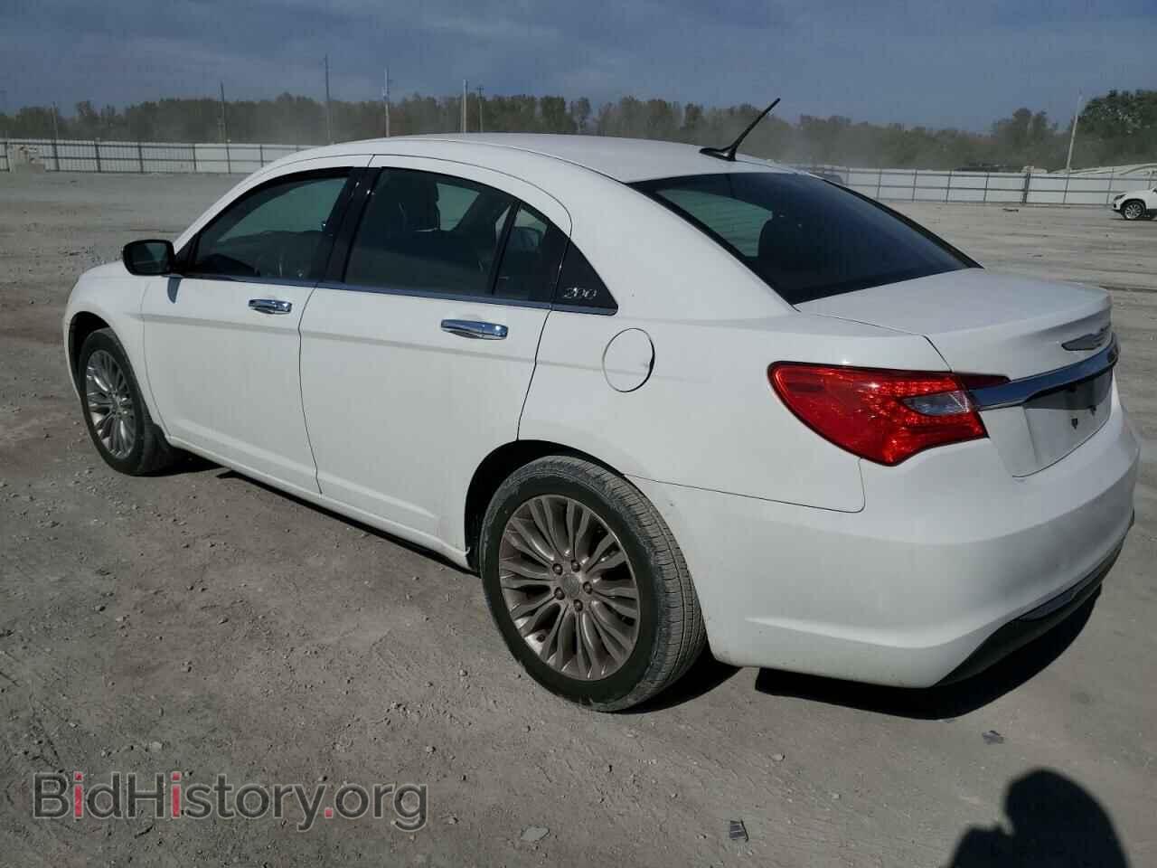 2012 CHRYSLER 200 - VIN: 1C3CCBCB4CN303601 - Photo 2