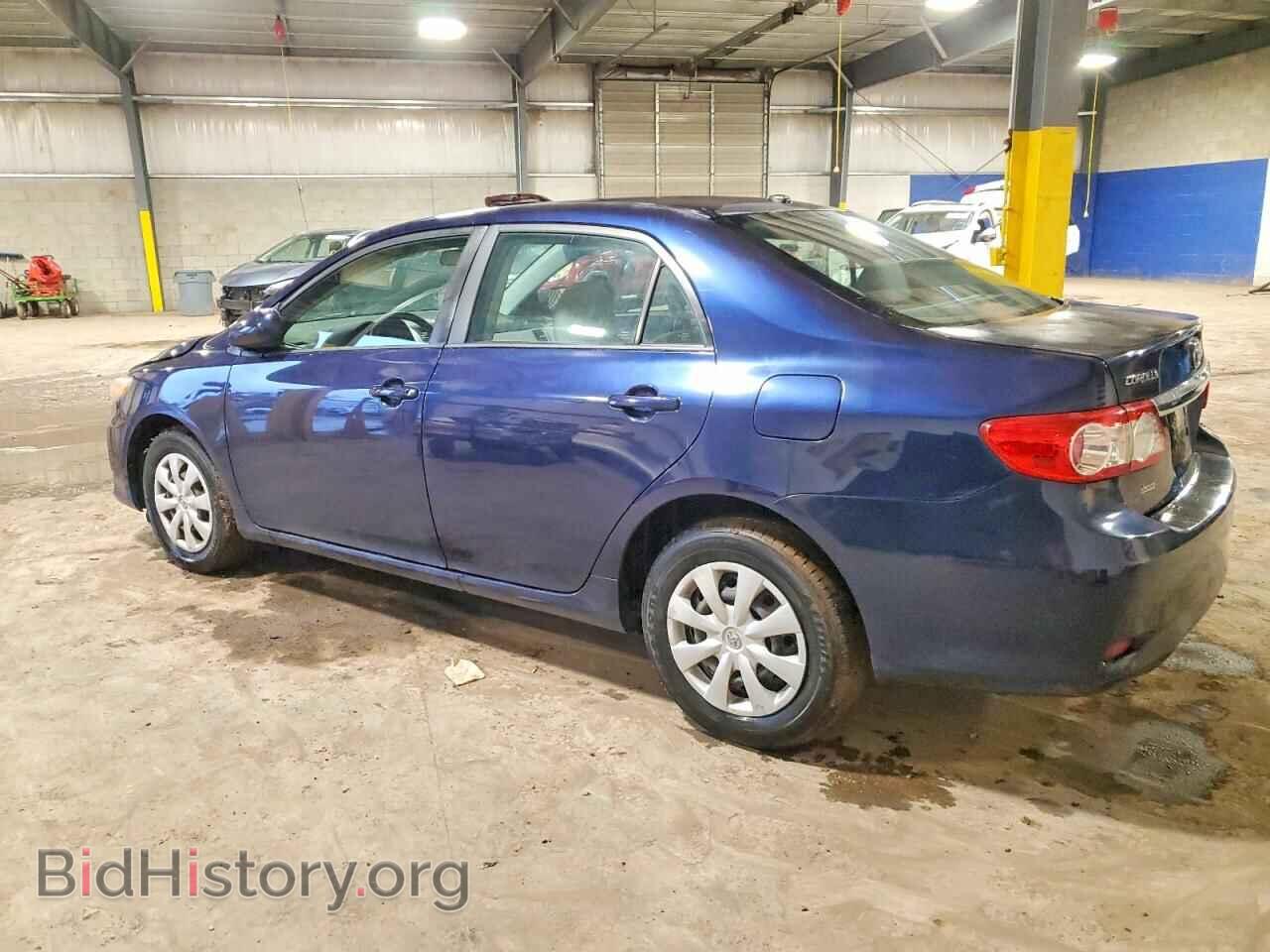 2011 TOYOTA COROLLA - VIN: 2T1BU4EE8BC645982 - Фото 2
